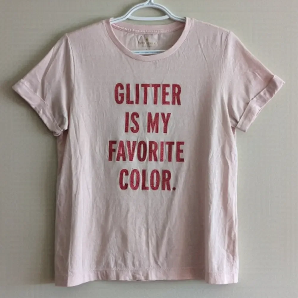 ❌SOLD❌Kate Spade GLITTER IS MY FAVORITE COLOR Tee - Picture 1 of 7